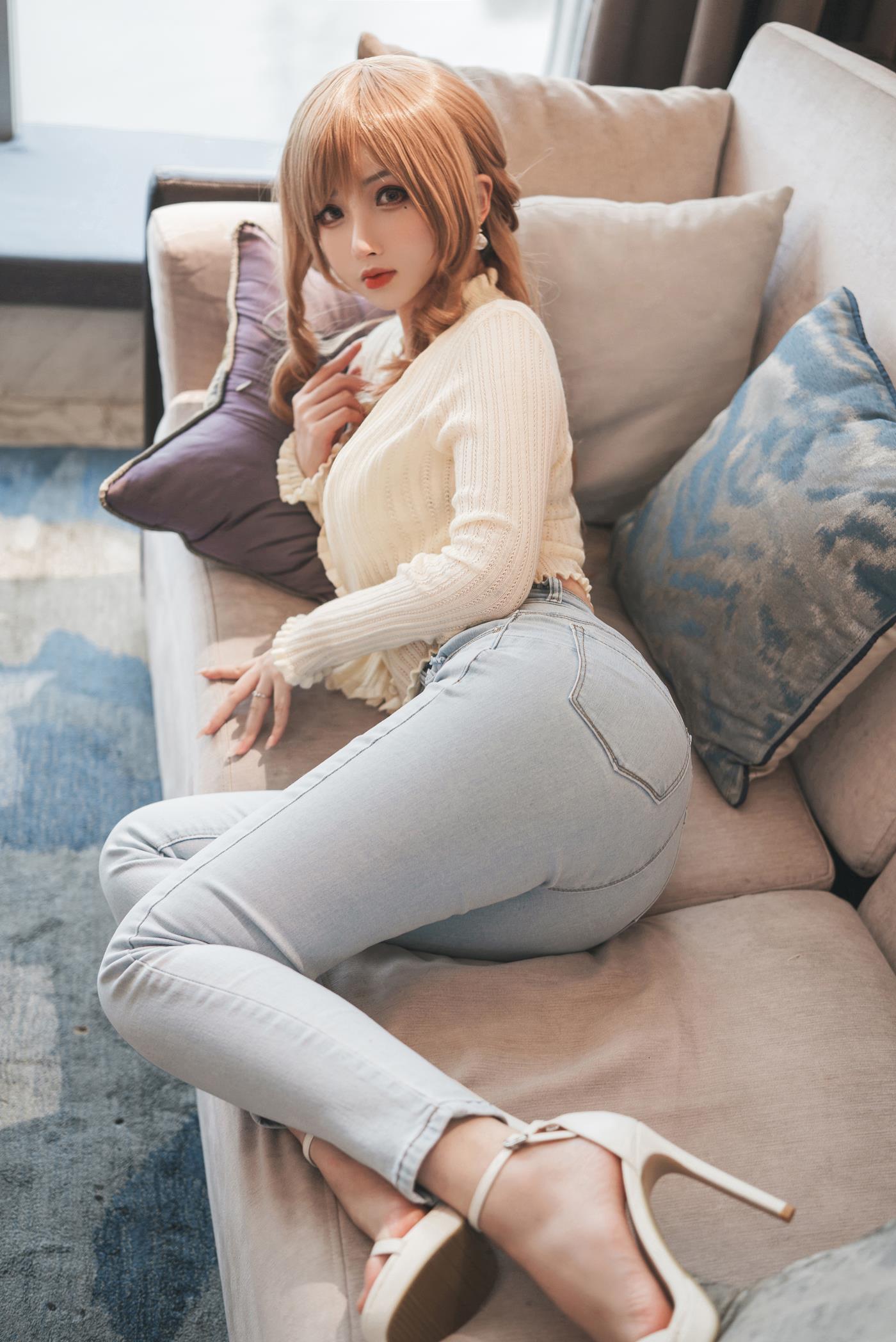 rioko凉凉子(肉扣热热子)  - 人妻[26P/481MB]