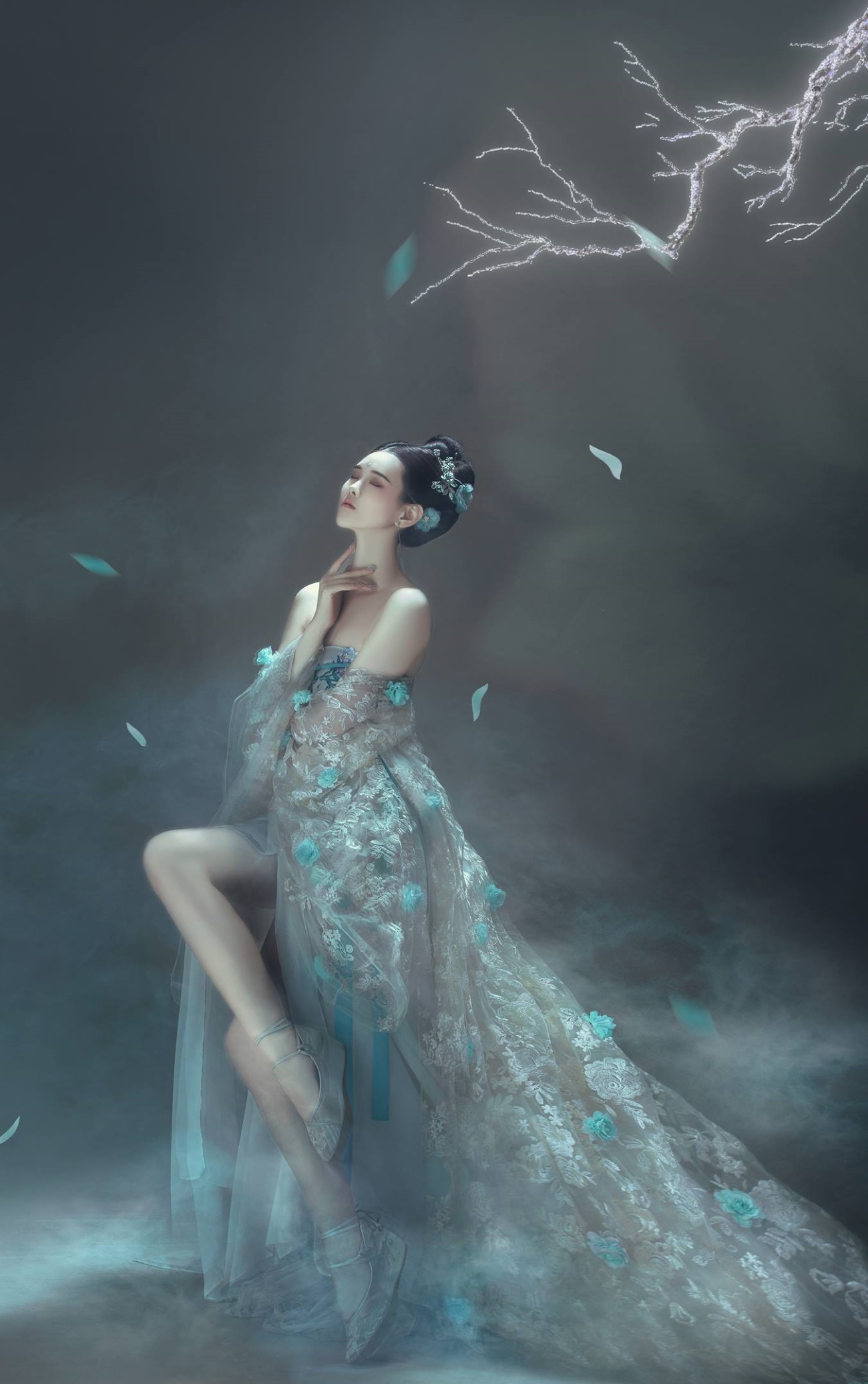 [YITUU艺图语] 2022.03.13 莺啼序 欣宝 [23P/289MB]