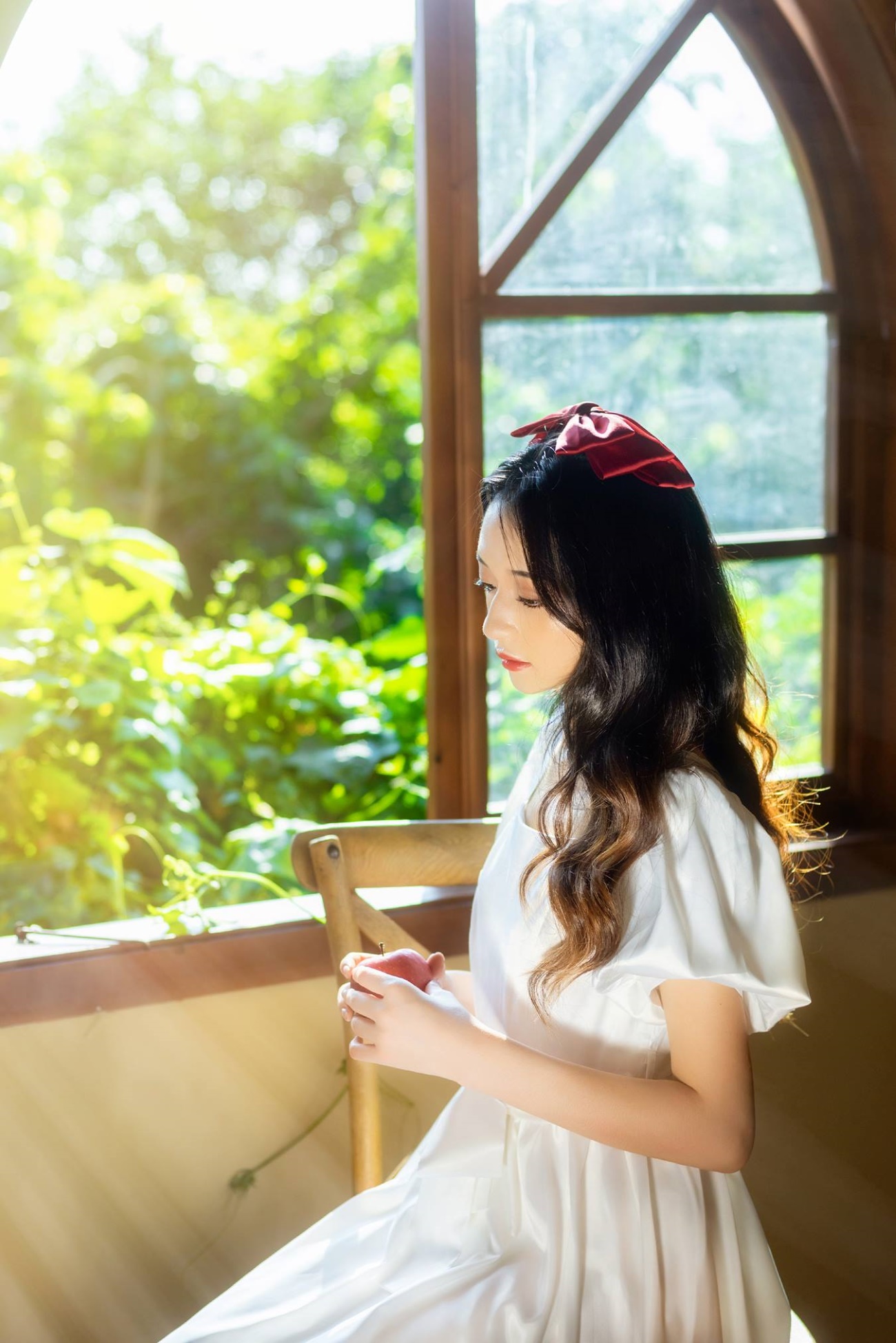 [YITUU艺图语] 2022.03.09 在逃白雪公主 白雪 [27P/132MB]