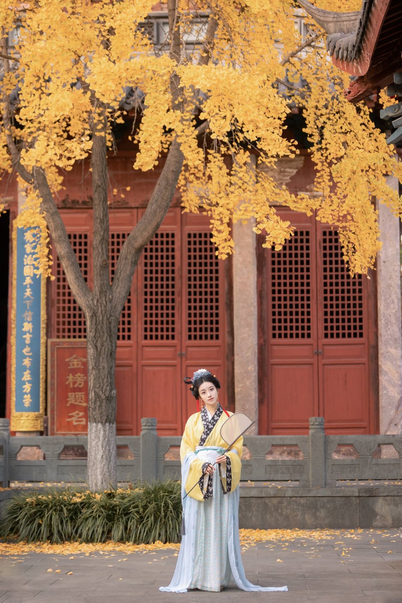 [YITUU艺图语] 2022.03.11 离思 小清菡呀 [29P/238MB]