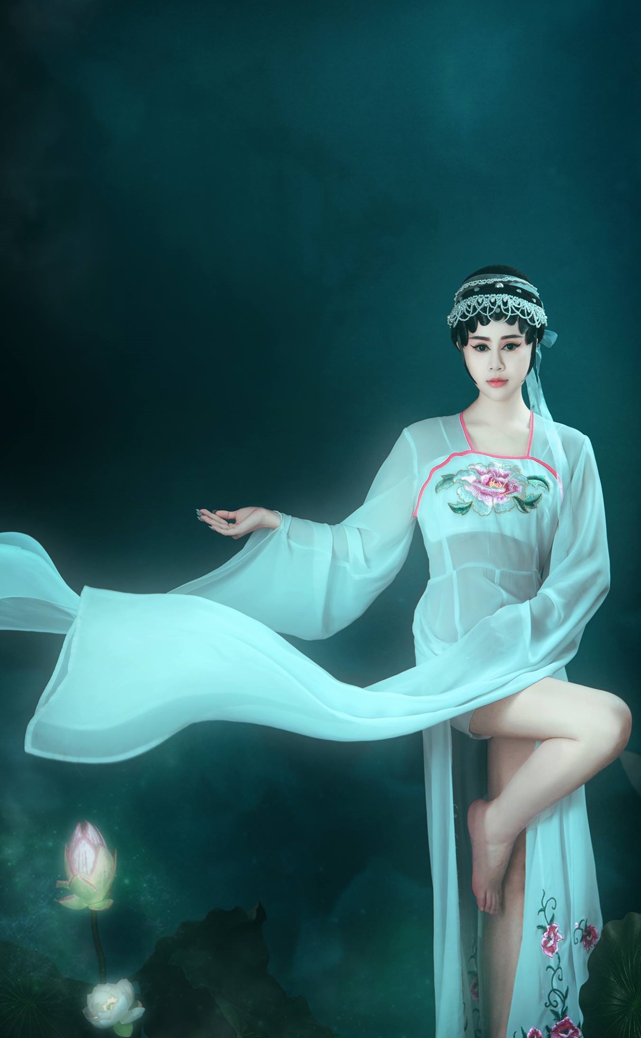 [YITUU艺图语] 2022.03.18 晴雨后 甜宝 [22P/490MB]