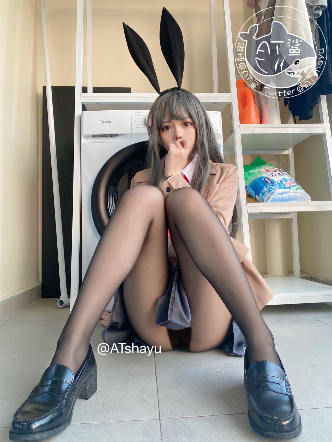 AT鲨 - 麻衣学姐 [51P/1V/21MB]