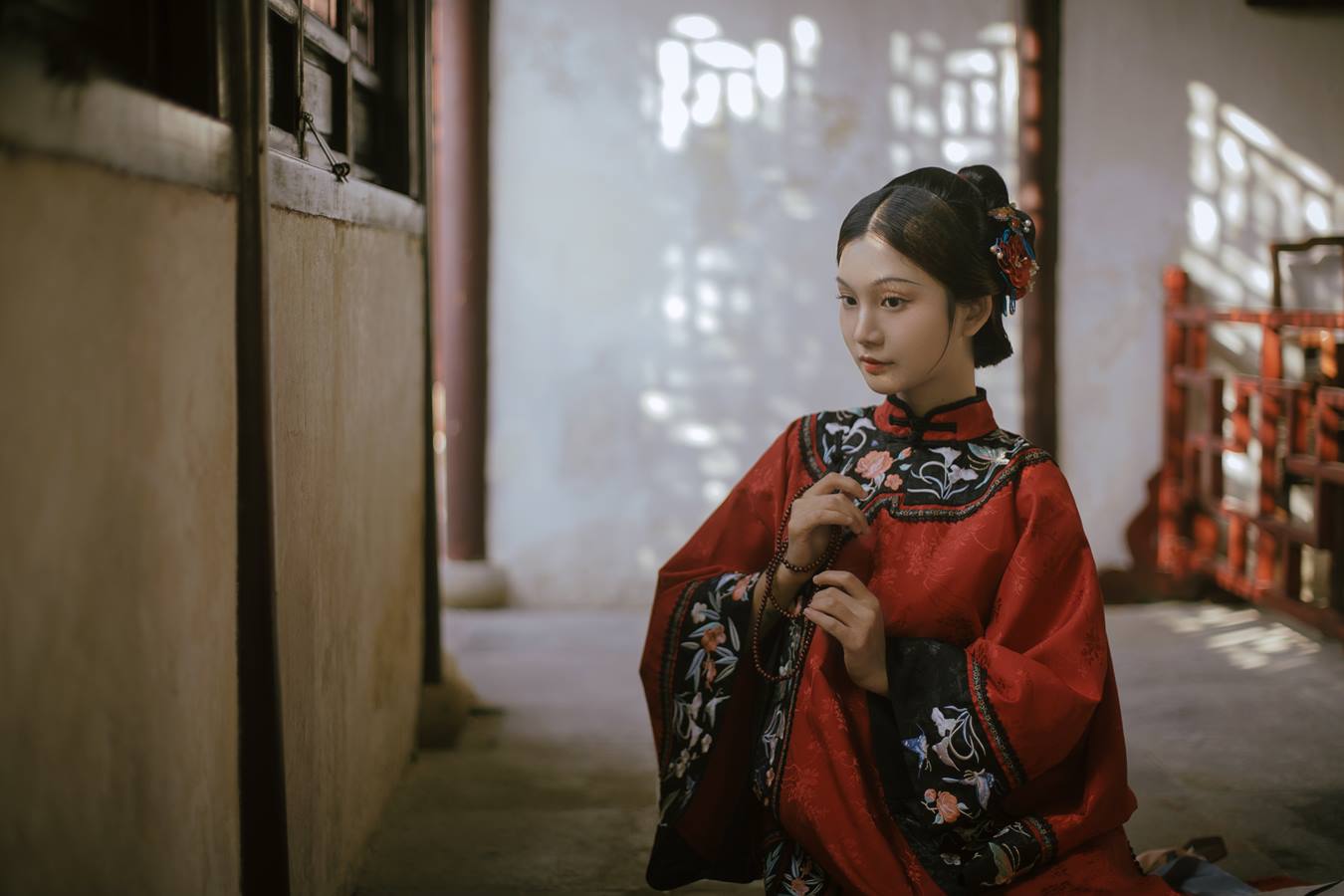 [YITUU艺图语] 2022.03.29 谁念西风独自凉 Juuuudy兒 [43P/220MB]