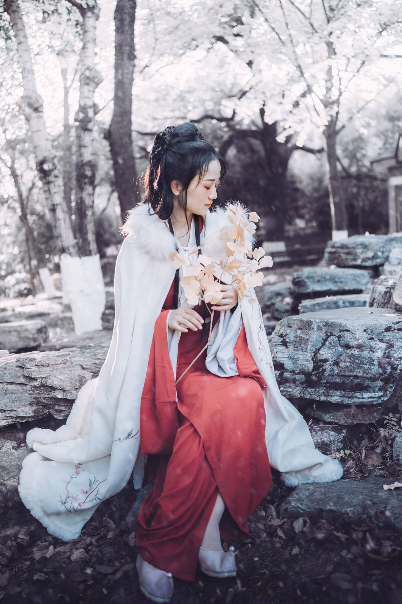 [YITUU艺图语] 2022.03.30 暮雪 嬛嬛 [21P/203MB]