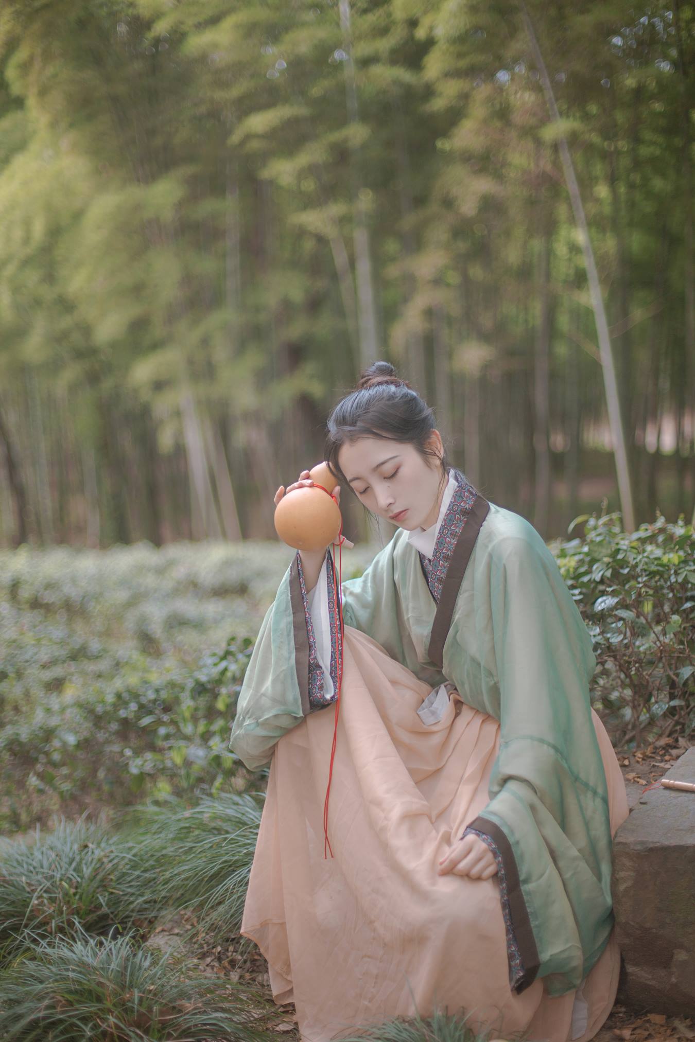 [YITUU艺图语] 2022.03.30 赠隐者 五月的三花猫 [23P/104MB]