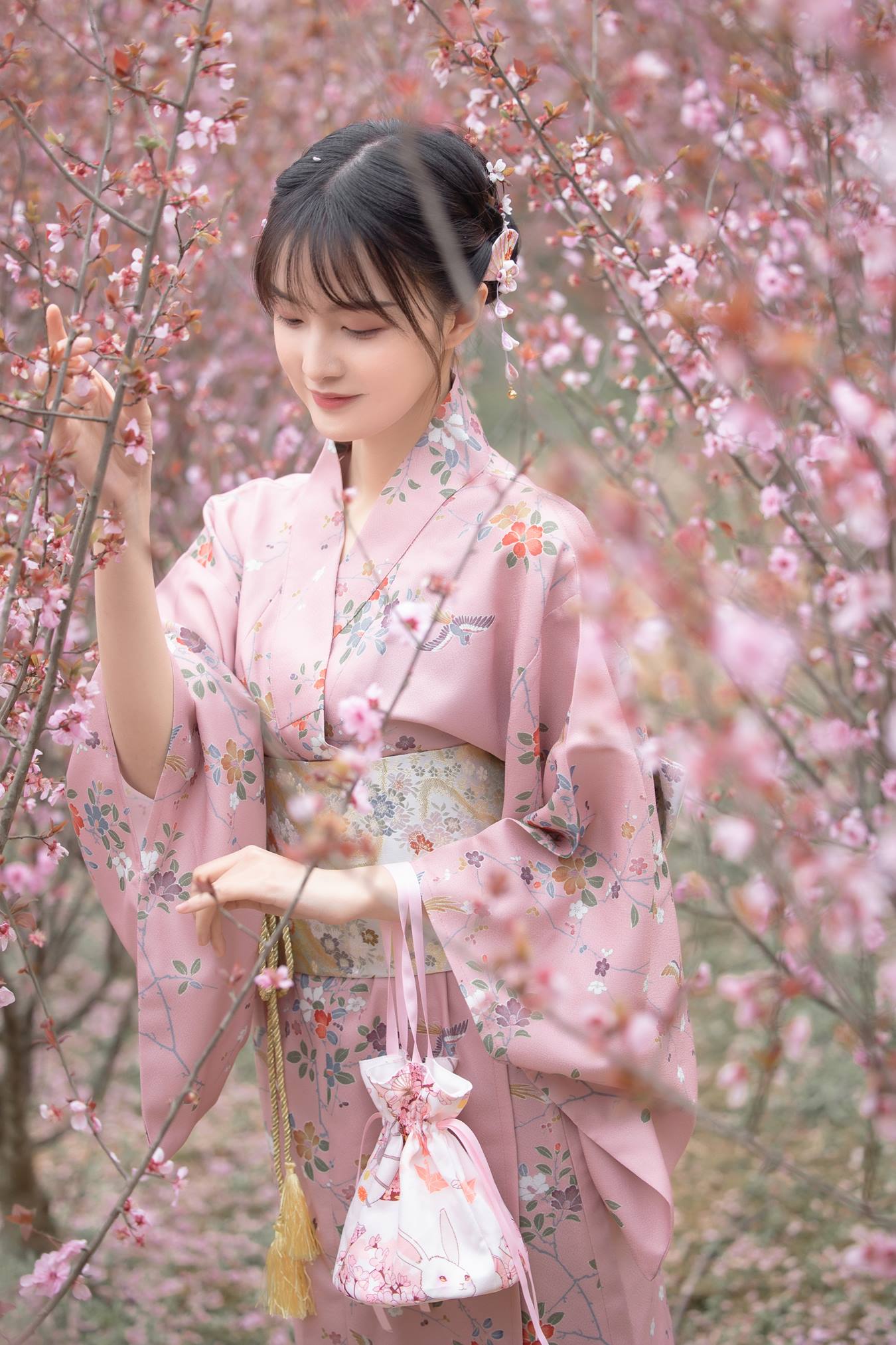 [YITUU艺图语] 2022.03.31 桃花和服 [29P/297MB]