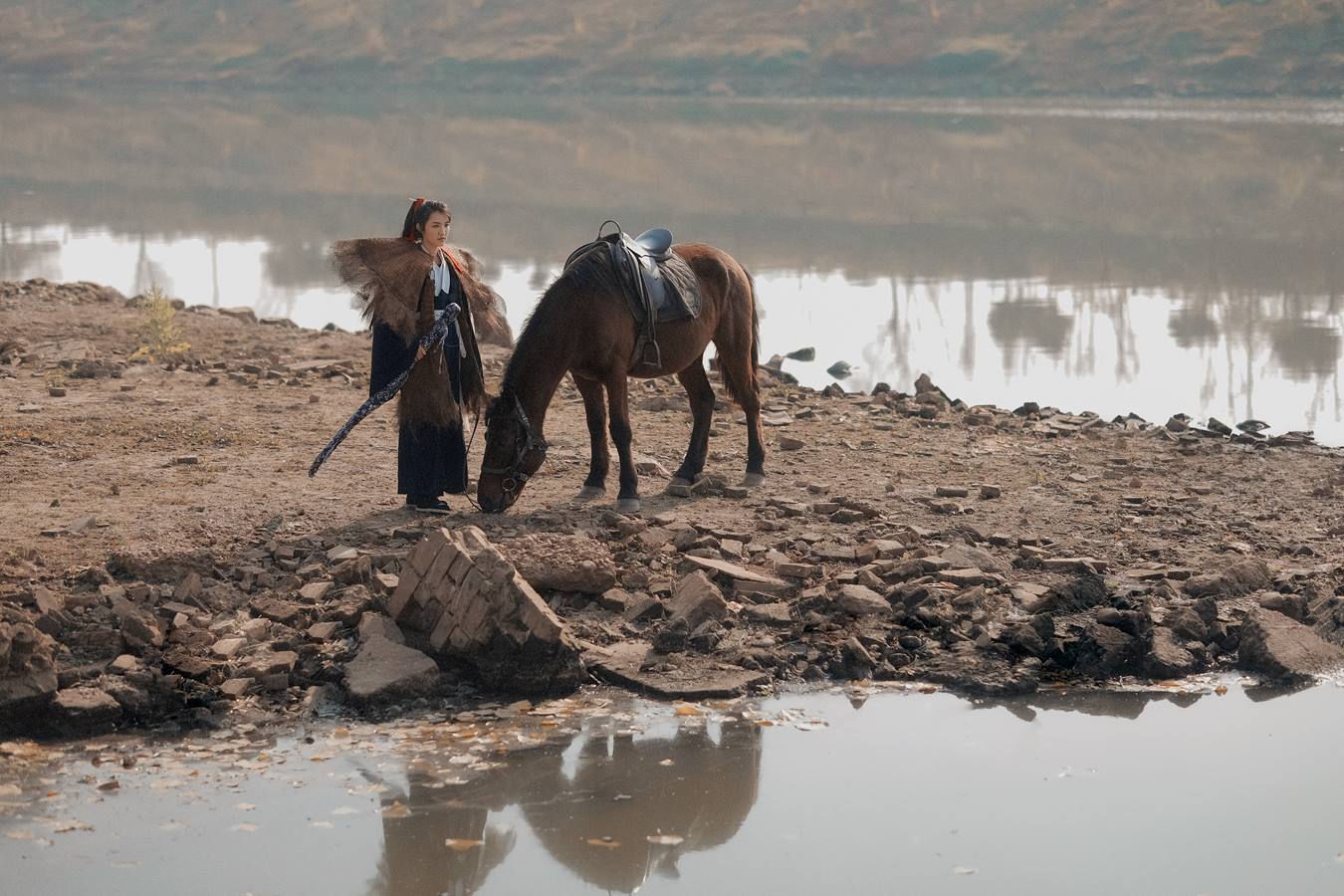 [YITUU艺图语] 2022.04.02 天下潮 Abbye_e章 [22P/452MB]