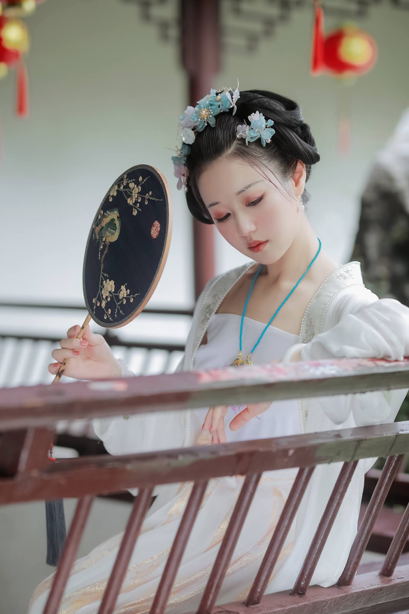 [YITUU艺图语] 2022.03.19 雨霖霖 大头小甜甜 [30P/473MB]