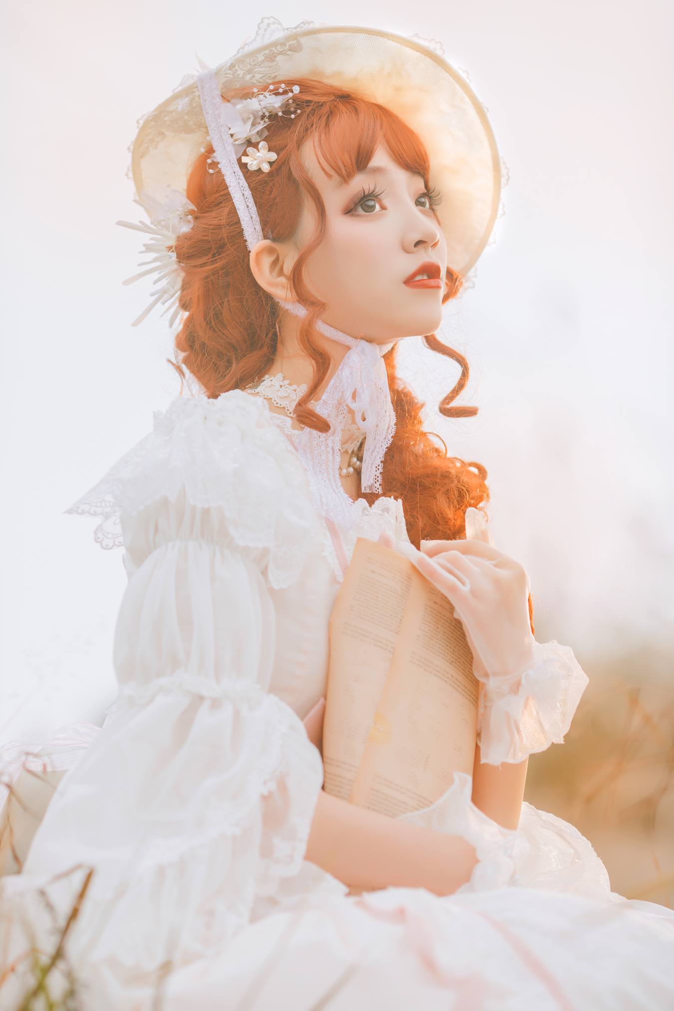 [YITUU艺图语] 2022.03.30 女孩的裙摆 二立喵 [22P/350MB]