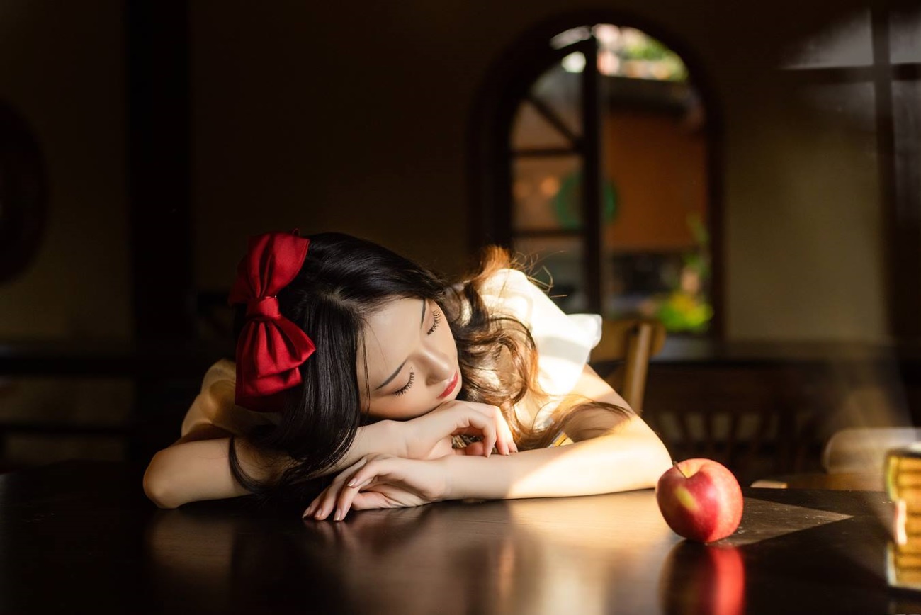 [YITUU艺图语] 2022.03.09 在逃白雪公主 白雪 [27P/132MB]