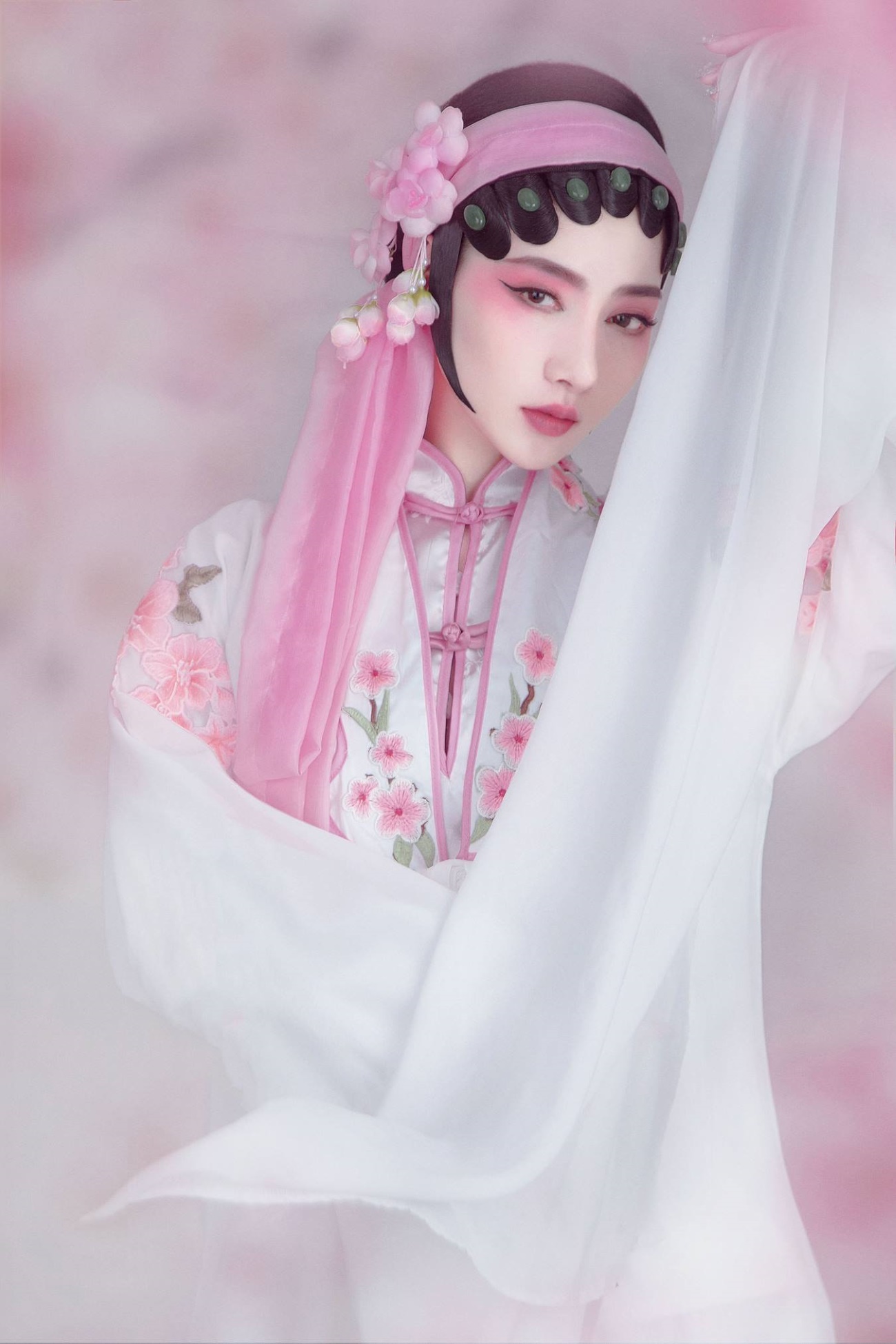 [YITUU艺图语] 2022.03.14 桃花坞 唯宝 [22P/503MB]