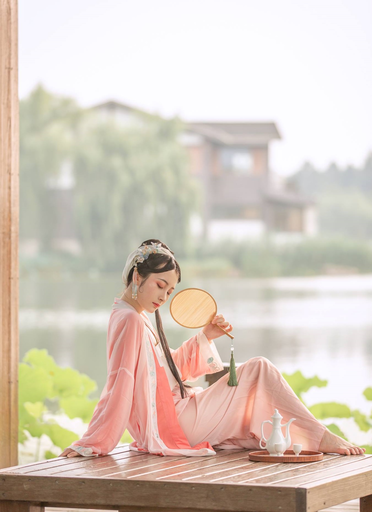 [YITUU艺图语] 2022.03.15 劫. 缘 五月的三花猫 [26P/144MB]