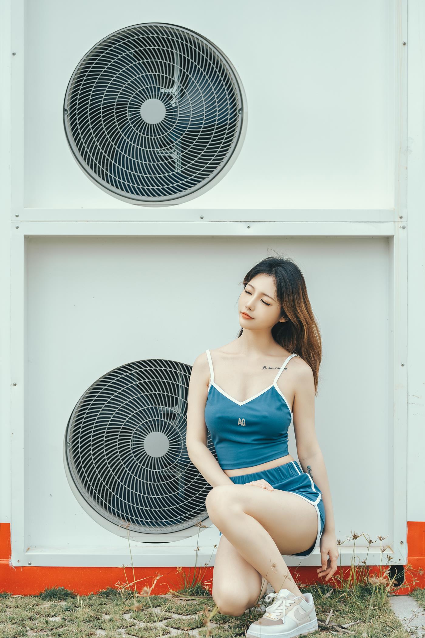 桃良阿宅 晨跑 [44P/536MB]