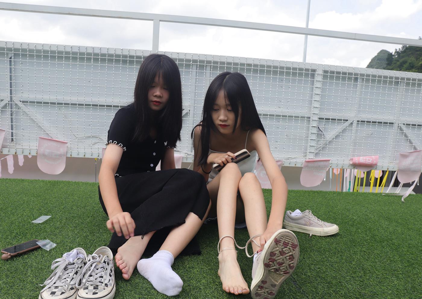 [Pary学生模拍] No.045 春暖花开，与小芳到户外拍摄美jiao [155P/295MB]