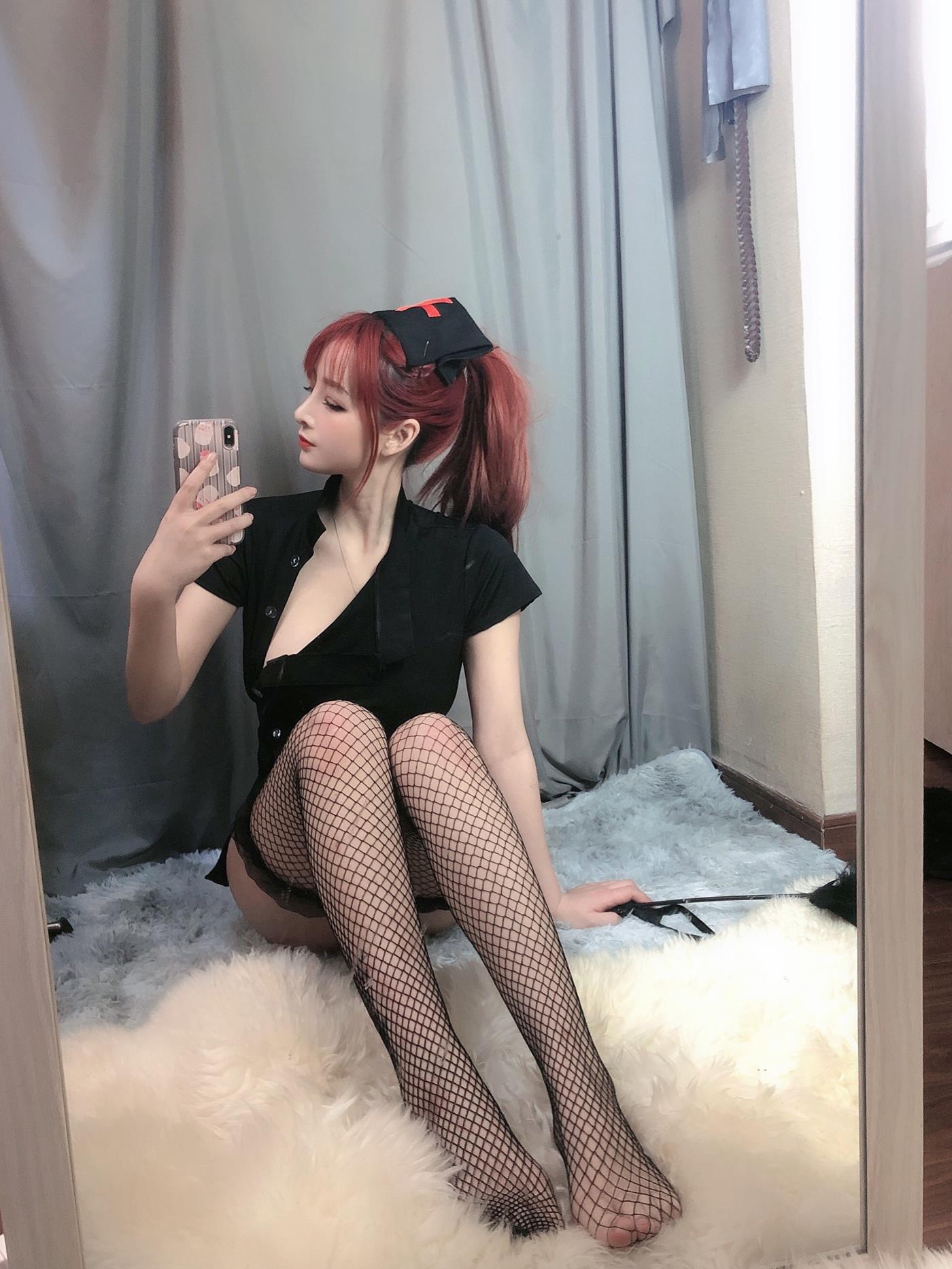 叉子宝宝  - 自拍系列02[52P/79.8MB]