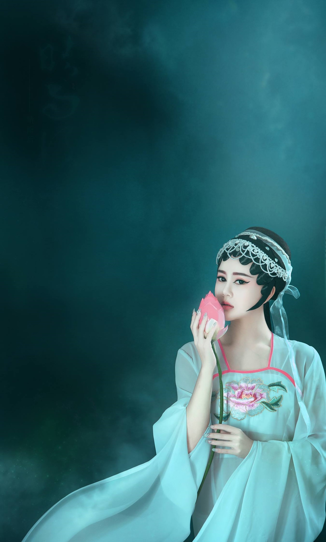 [YITUU艺图语] 2022.03.18 晴雨后 甜宝 [22P/490MB]