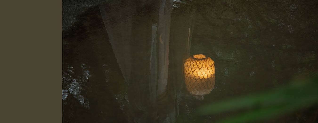 [YITUU艺图语] 2022.04.02 见山 梨一依 [19P/229MB]