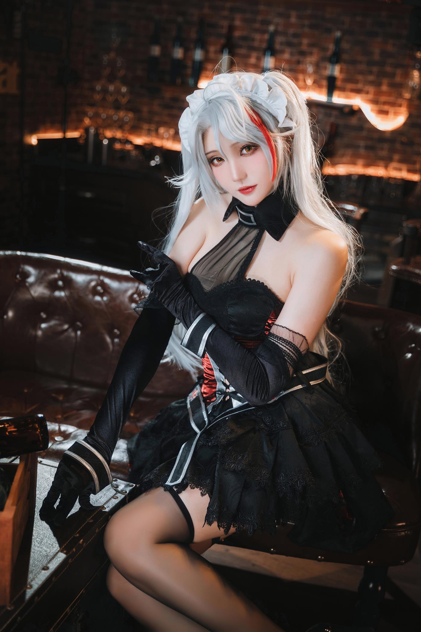 Coser瓜希酱福利 碧蓝航线 欧根亲王沉醉于夜 [20P/149MB]