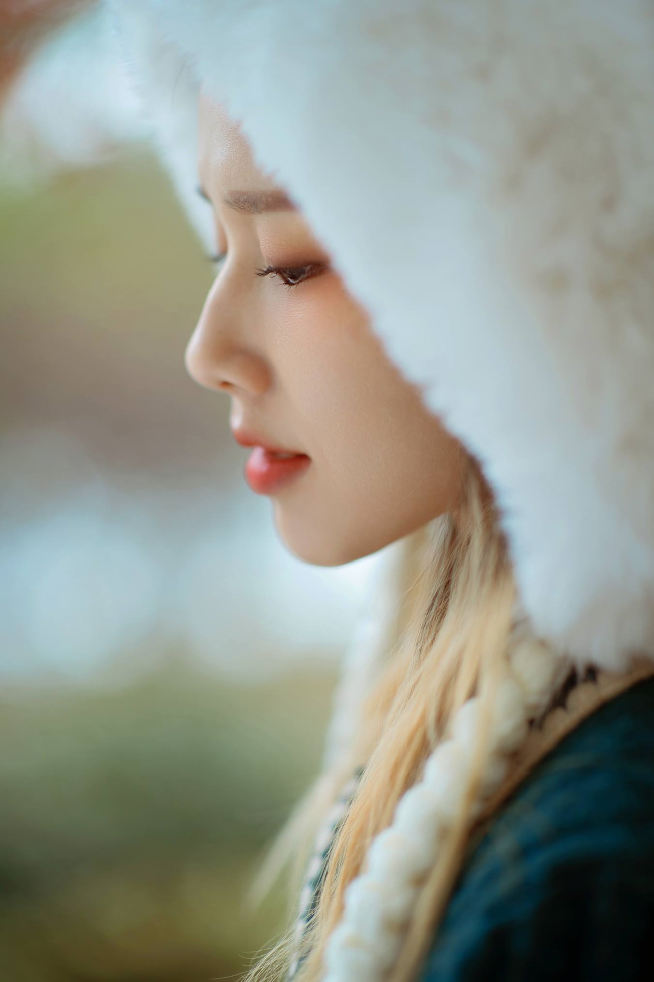 [YITUU艺图语] 2022.03.10 秋末 龙雪 [23P/240MB]