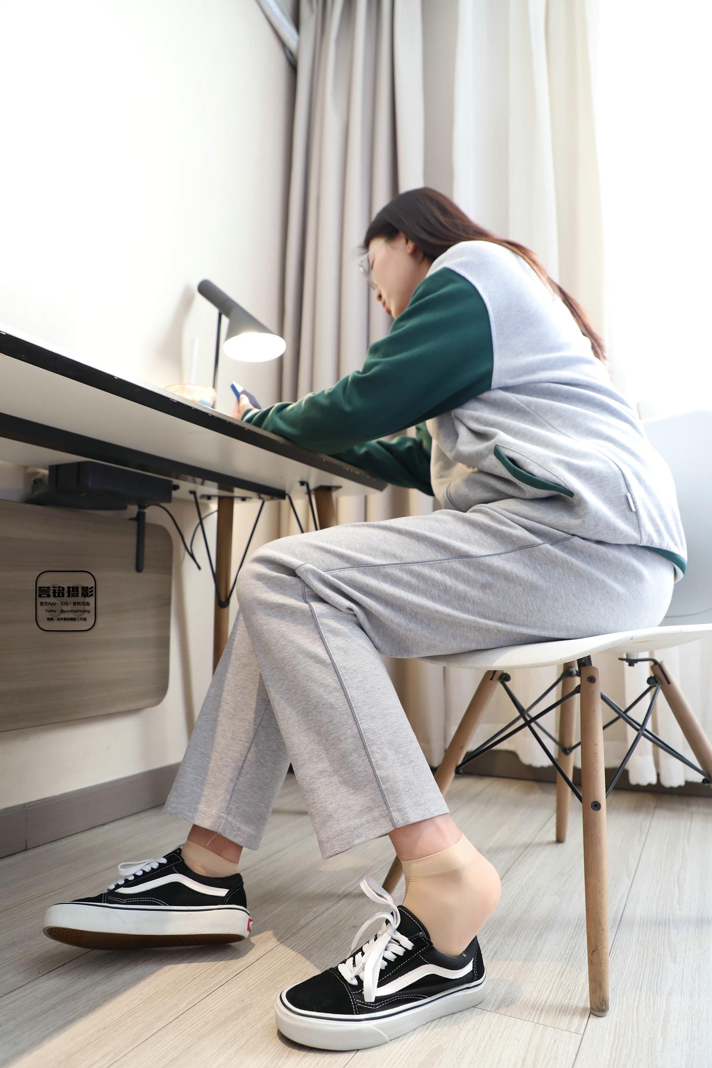 [誉铭传媒]袜足摄影 2023年《微信客户群第二套作品》[90P/1V/1.03GB]