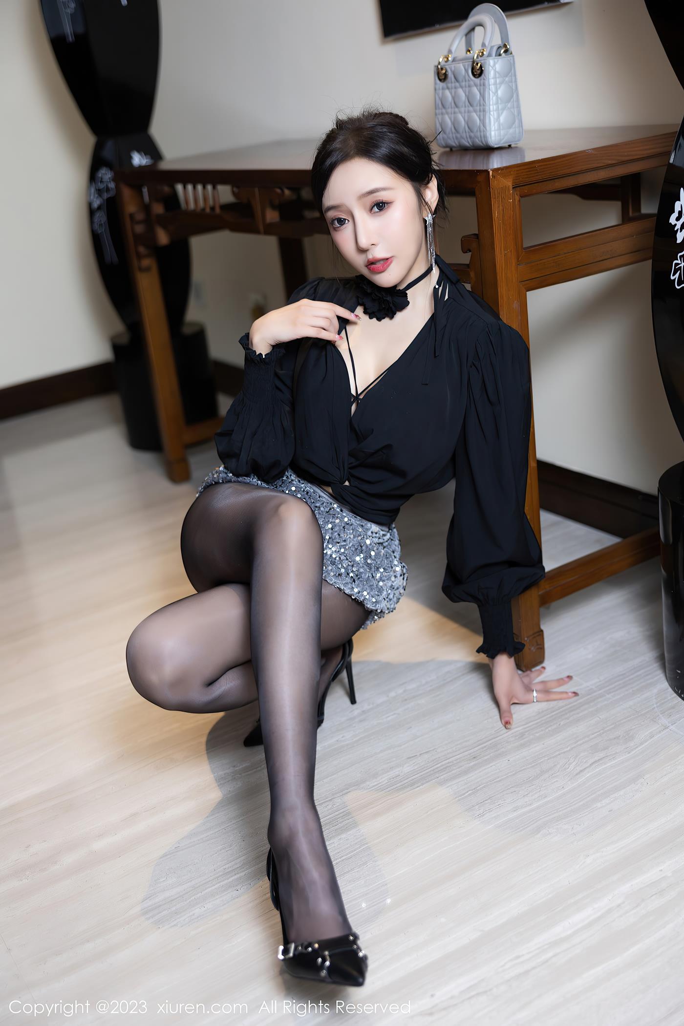 [Xiuren秀人网]2023.02.03 NO.6215 王馨瑶yanni[80+1P/670MB]