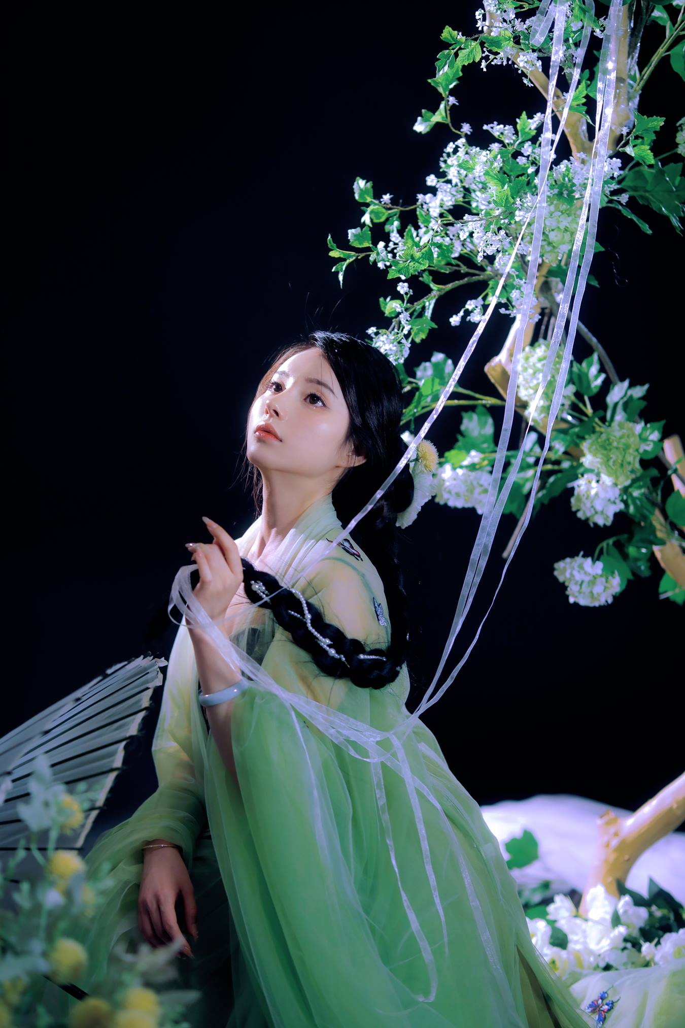 [YITUU艺图语] 2022.03.26 破茧成蝶 绾颜 [21P/337MB]