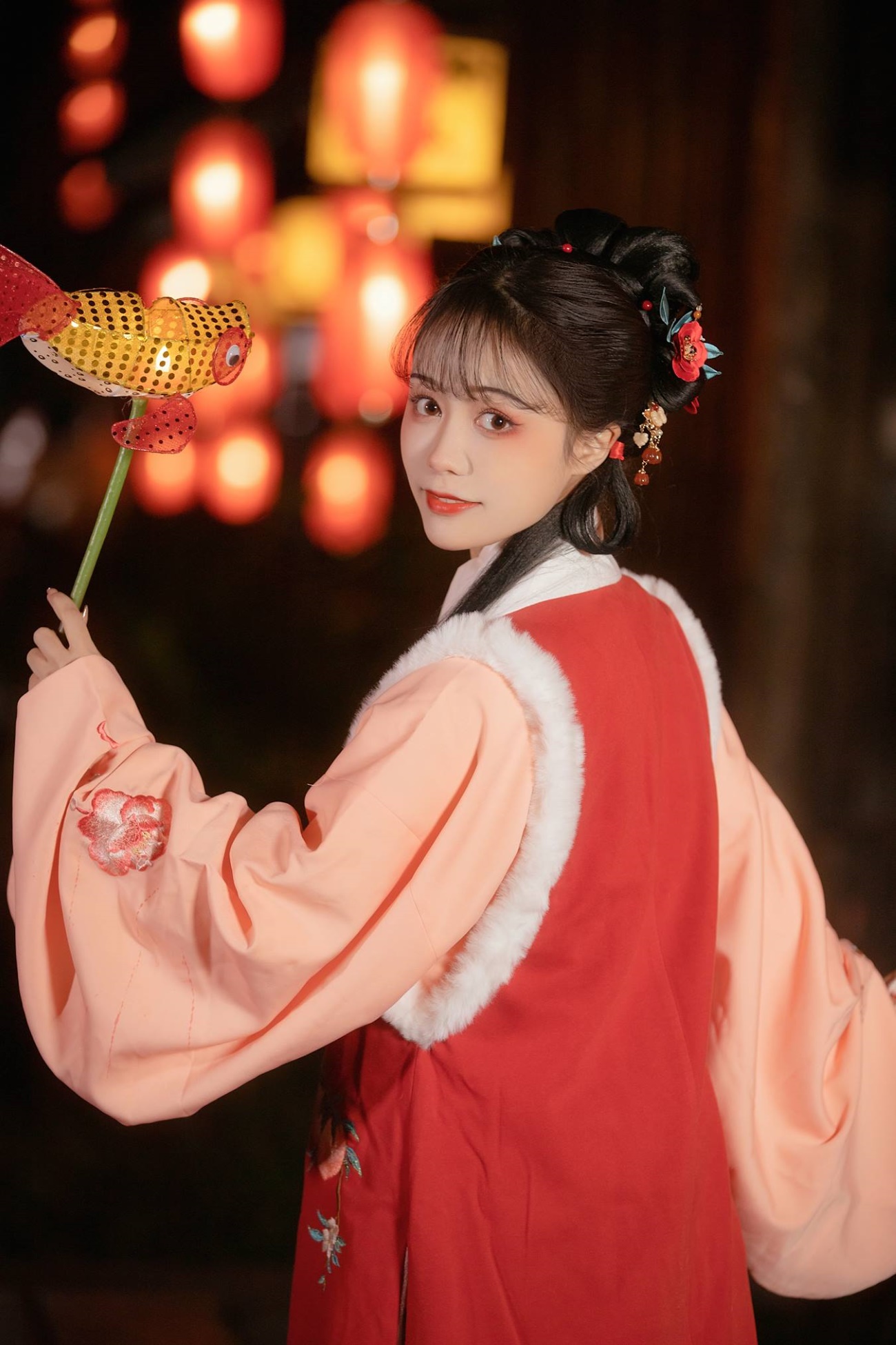 [YITUU艺图语] 2022.03.16 上元 梨一依 [26P/435MB]