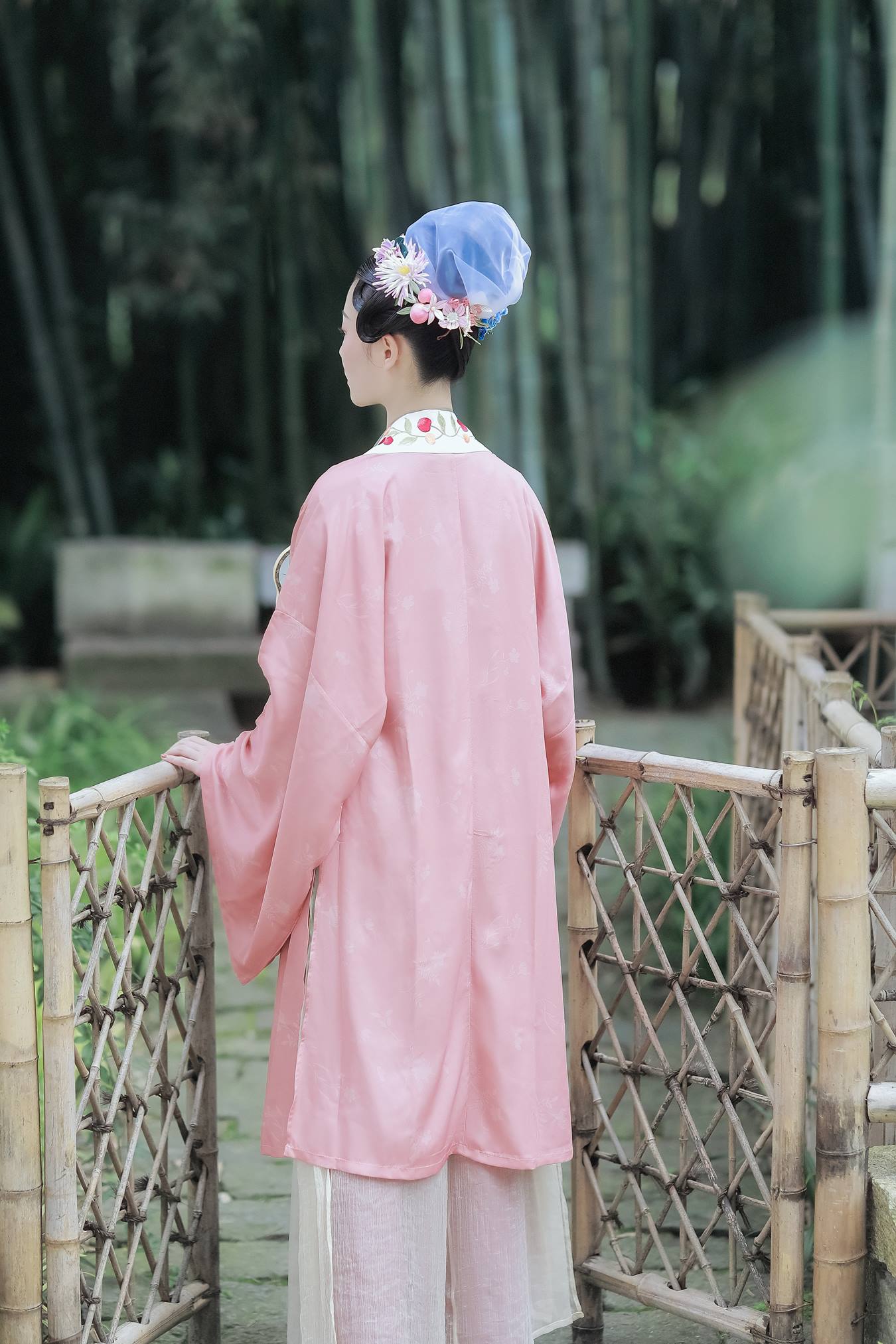 [YITUU艺图语] 2022.03.29 玉楼春 夙虞不是鱼 [22P/435MB]