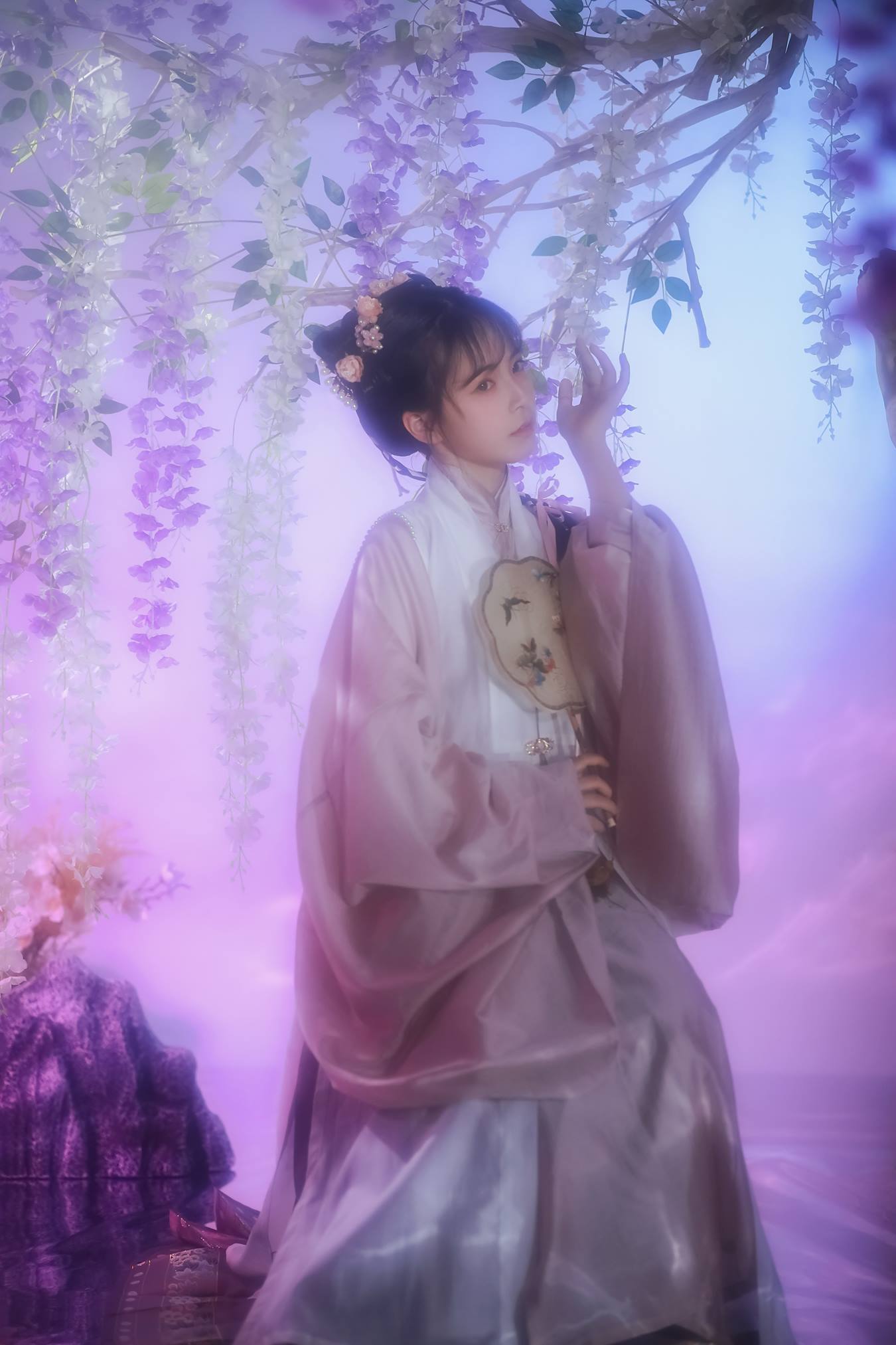 [YITUU艺图语] 2022.04.03 飞花梦 芹菜发儿 [22P/228MB]