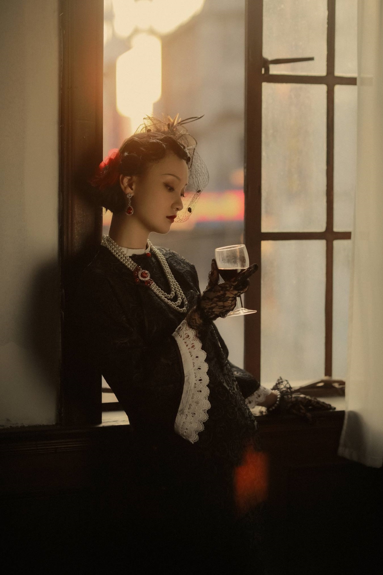 [YITUU艺图语] 2022.03.16 华灯初上 云之是小狐狸吖 [25P/414MB]