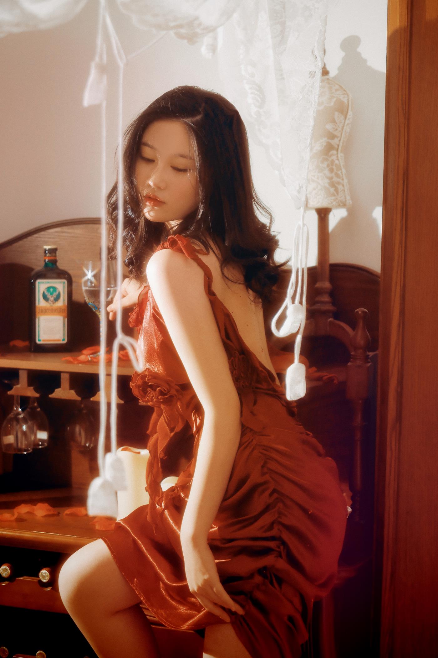 Nnian  落日蔷薇 [30P/827MB]