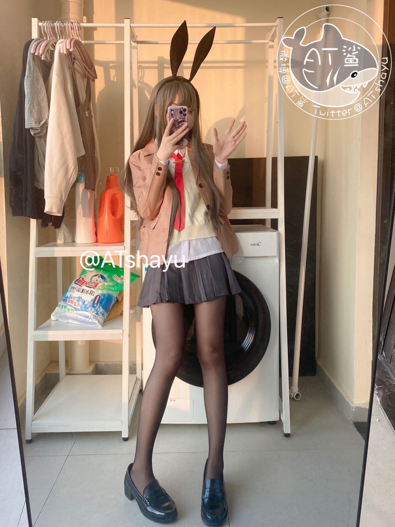 AT鲨 - 麻衣学姐 [51P/1V/21MB]