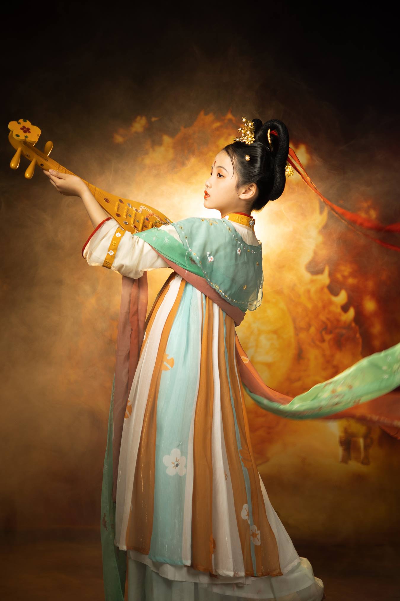 [YITUU艺图语] 2022.03.29 敦煌小仙女 思语 [32P/286MB]