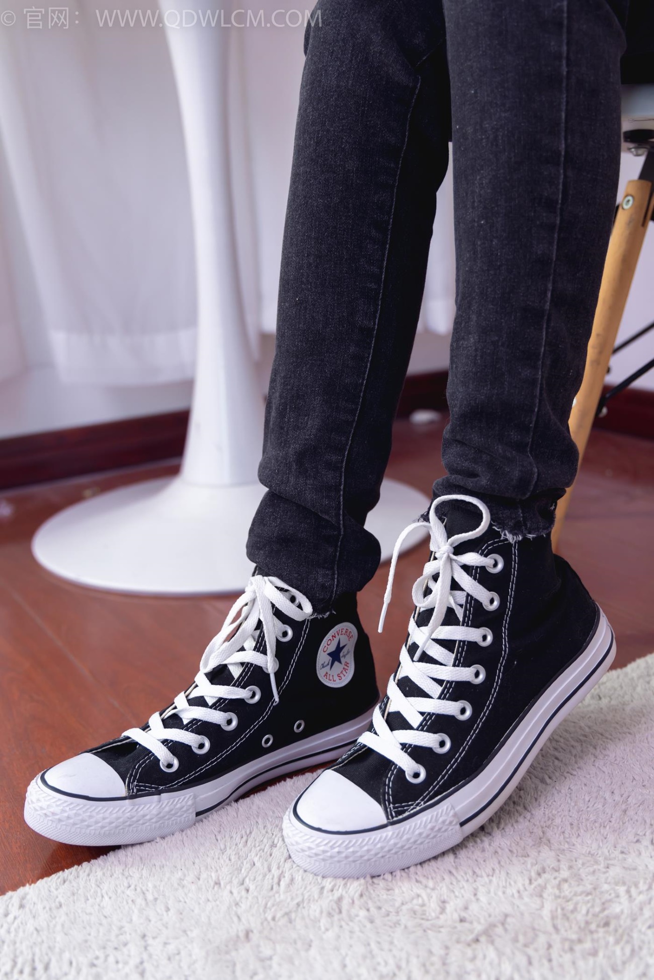 物恋传媒 NO.1452 纤纤-春天的芽[155P/1V/3.45GB]