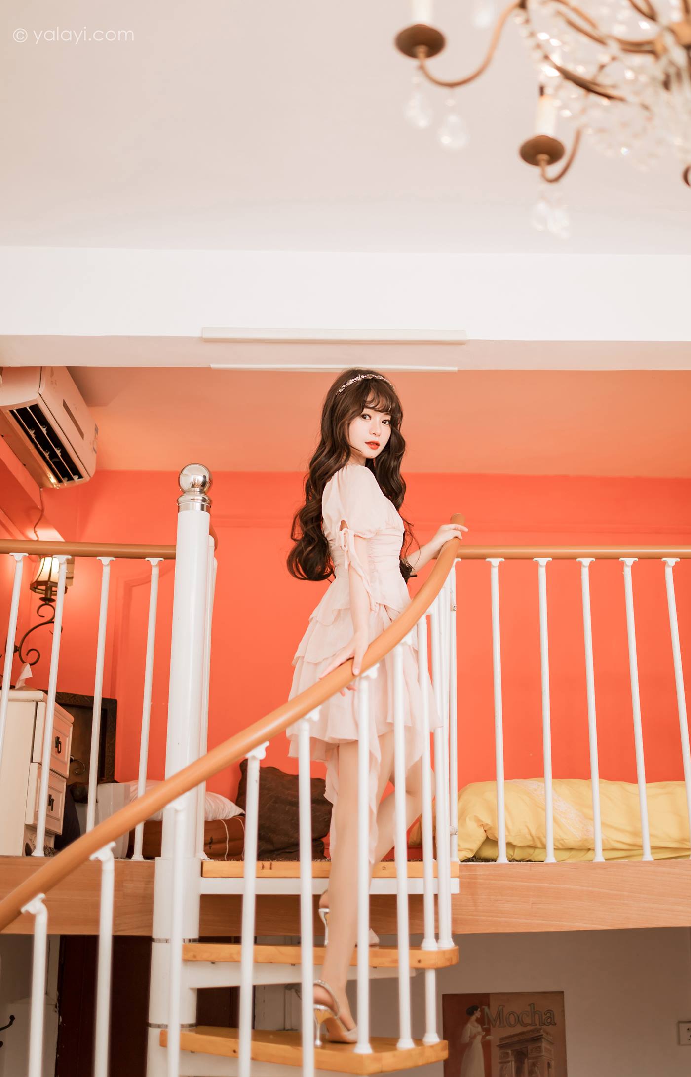 [YALAYI雅拉伊]2023.02.12 NO.1005 我的写真女友 小亭[45+1P/488MB]