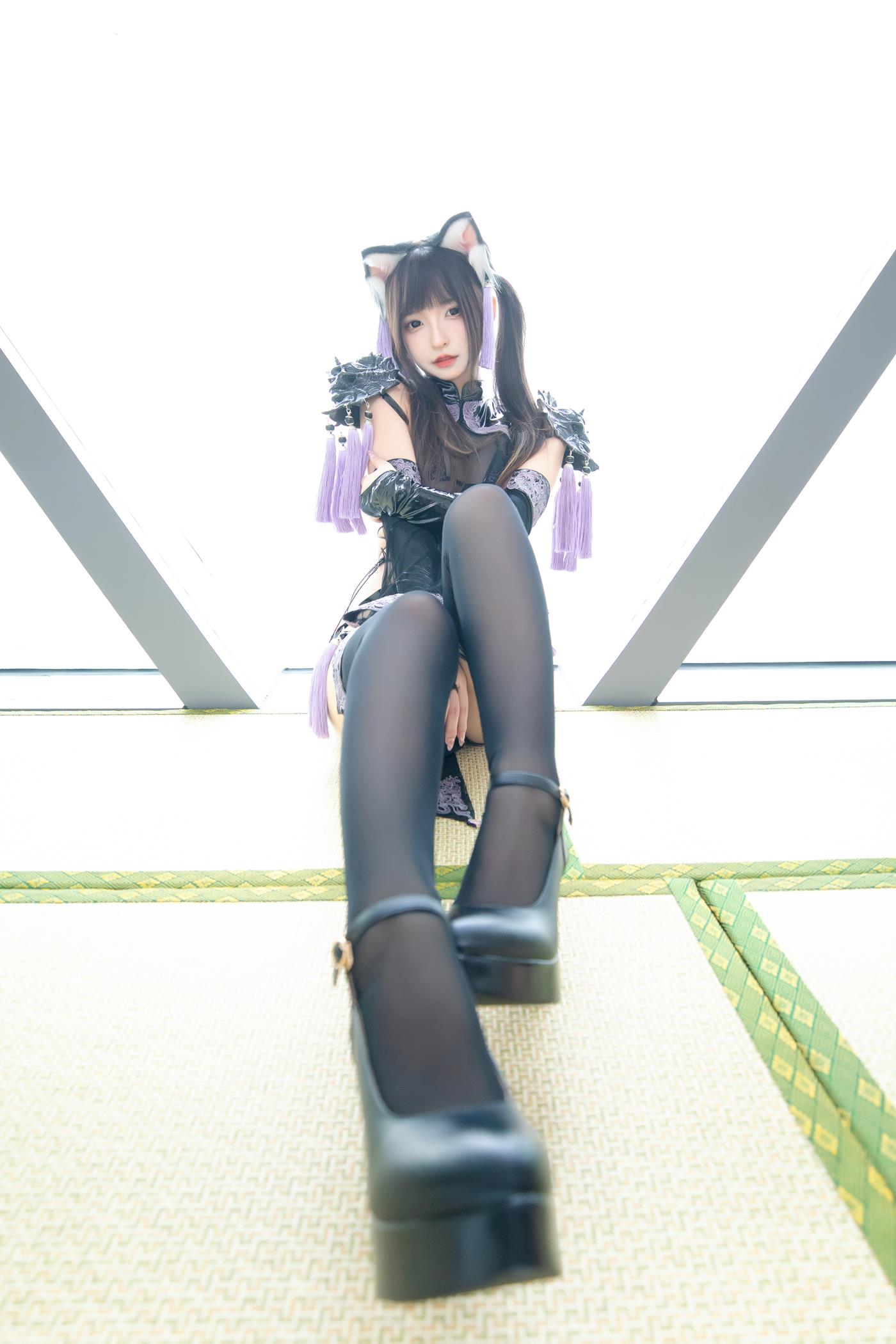 萝莉神楽板真冬  旗袍猫女 [75P/2V/222MB]