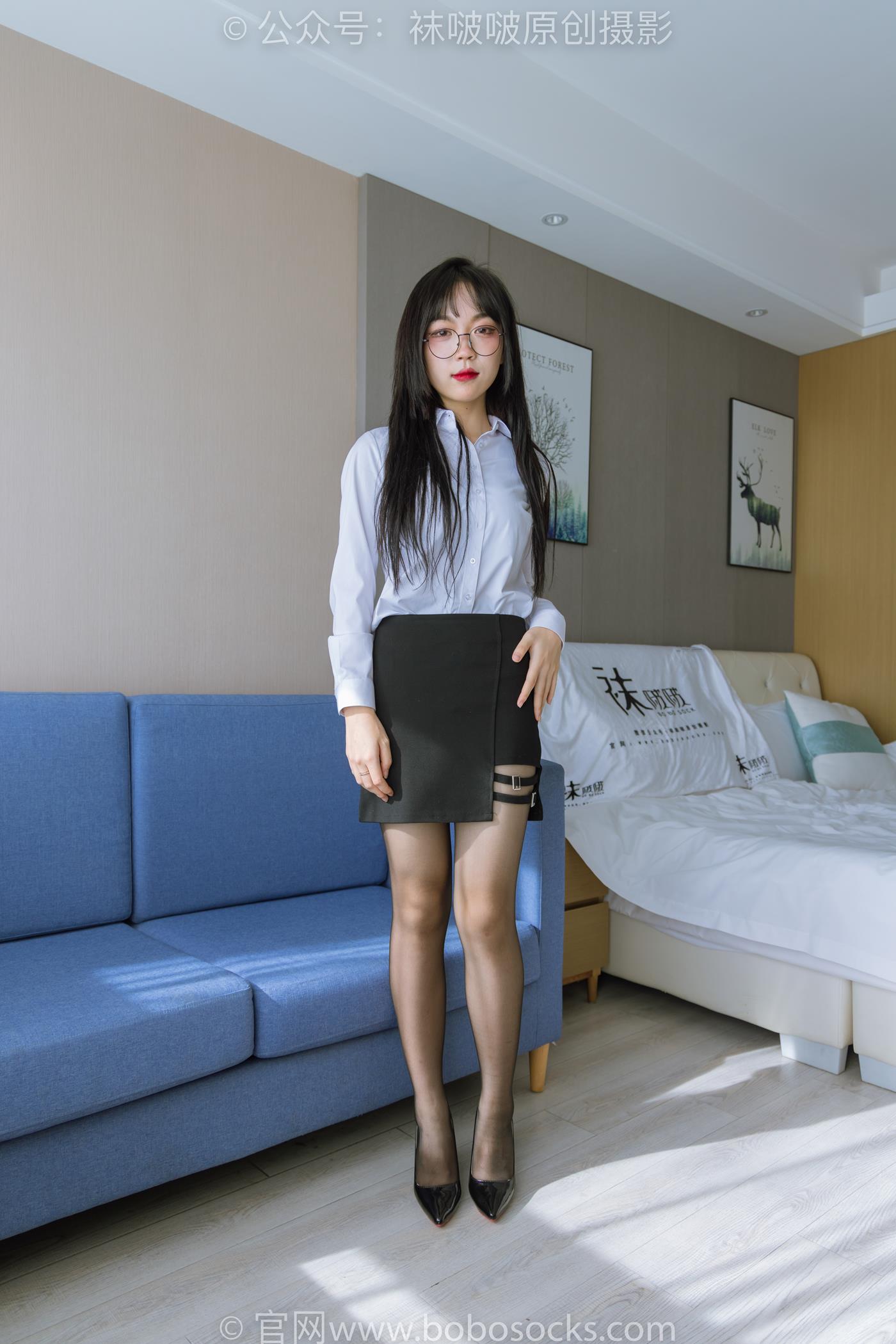 [BoBoSocks袜啵啵]NO.185 周周-ol制服、高跟鞋、黑丝[140P/1V/5.68GB]