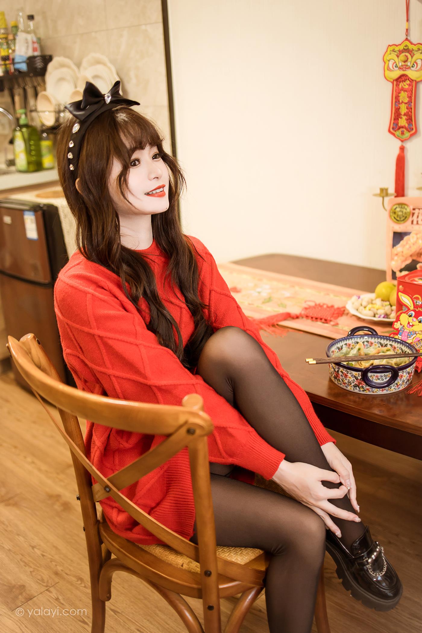 [YALAYI雅拉伊]2023.01.19 NO.1000 穿上你送的红毛衣 小亭[45+1P/532MB]