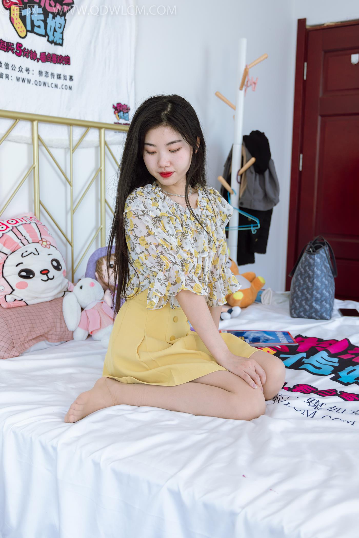 物恋传媒 NO.1462 米米-风吹落叶[140P/1V/6.09GB]