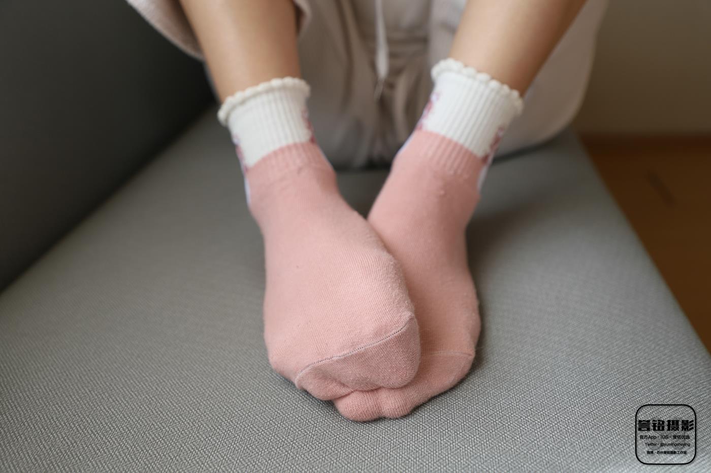 [誉铭传媒]袜足摄影 2023年 NO.001[118P/1V/1.65GB]