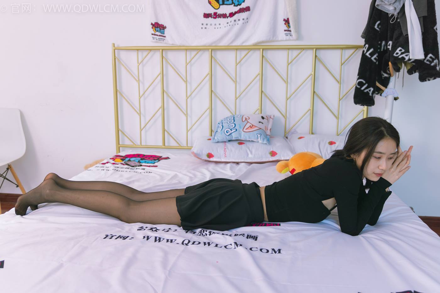 物恋传媒 NO.1480 菜菜-高冷范[150P/1V/4.00GB]