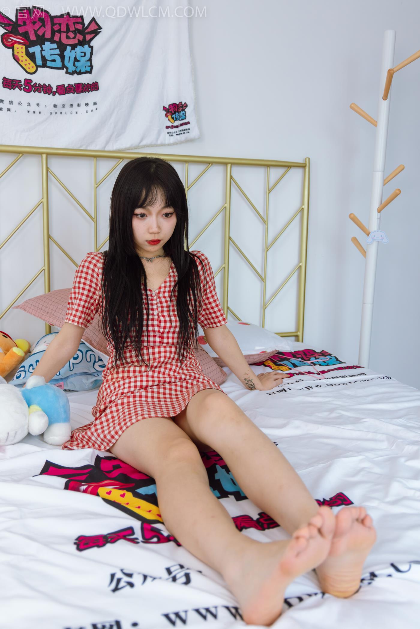 物恋传媒 NO.1467 砂砂-粉色天空[150P/1V/3.92GB]