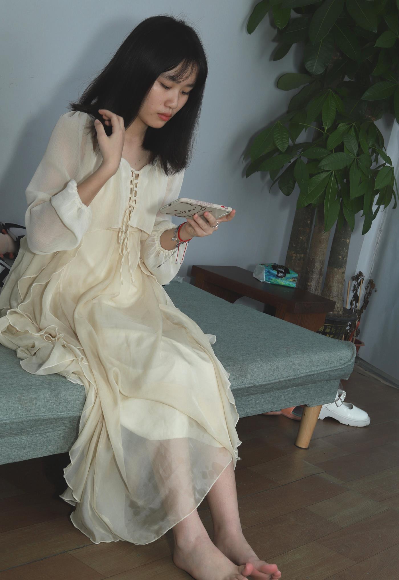 [Pary学生模拍] No.041 彩欣穿上可爱裙子展示美jiao [123P/249MB]