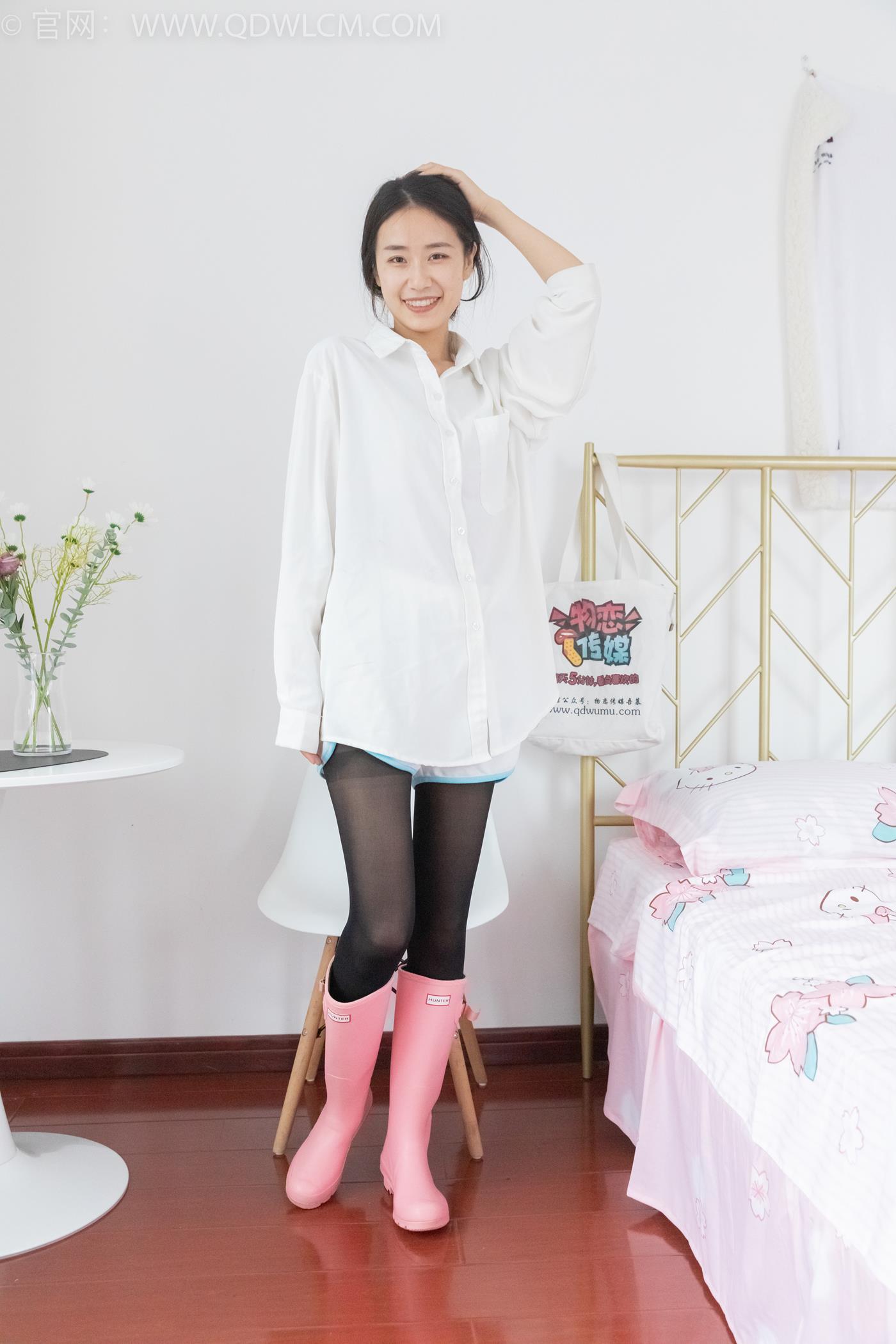 物恋传媒 NO.1455 菜菜-粉色小雨靴[138P/1V/3.88GB]