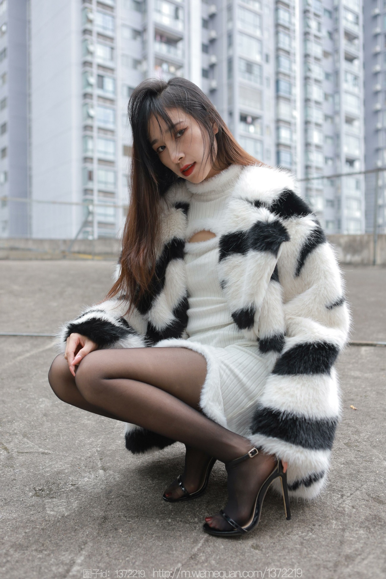 [IESS异思趣向] 耽丝 2022.12.30 美子 [88P/124.1M]