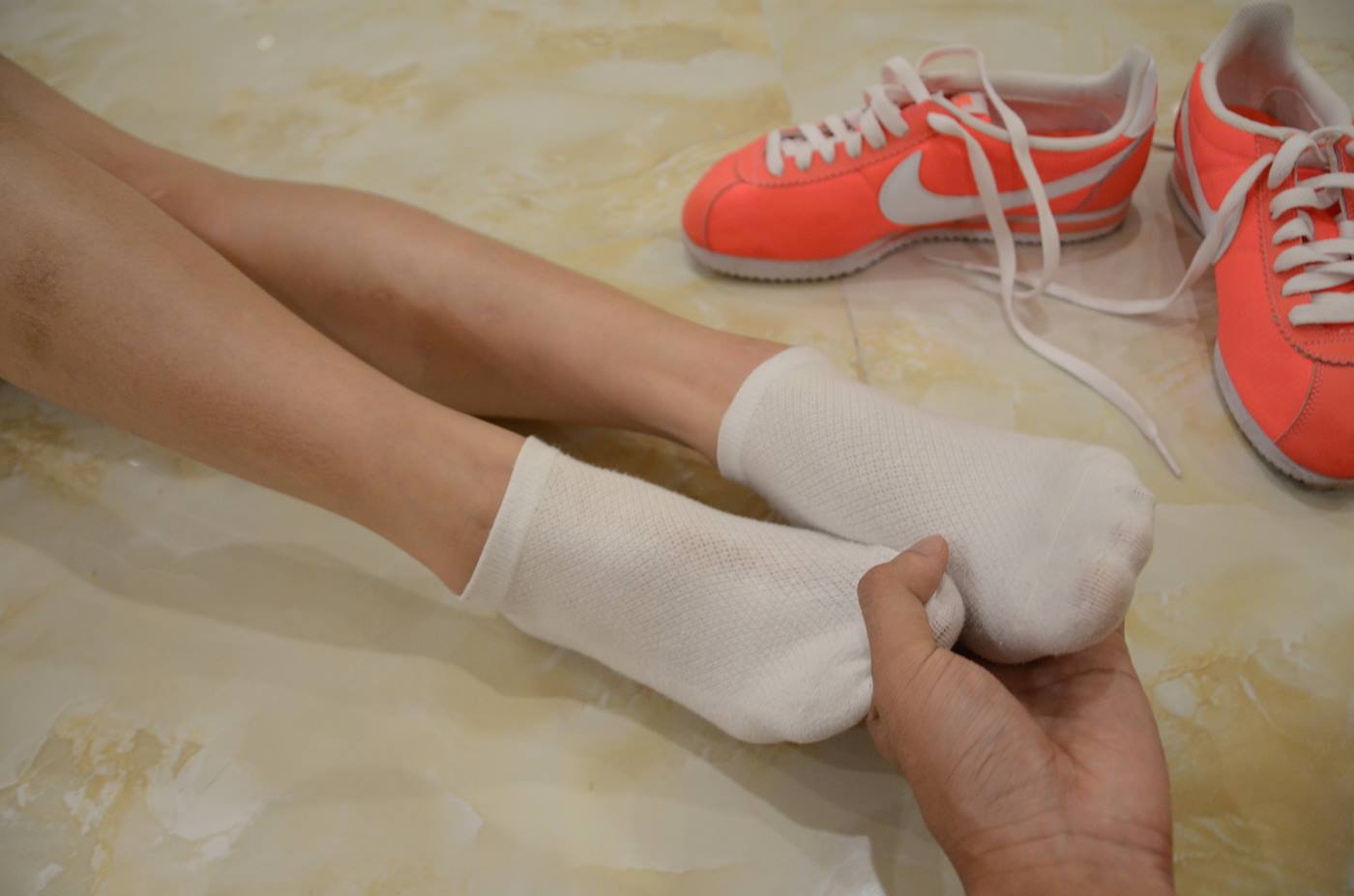 [战前女神] 美腿镁足精品摄影套图 121 [133P/248MB]