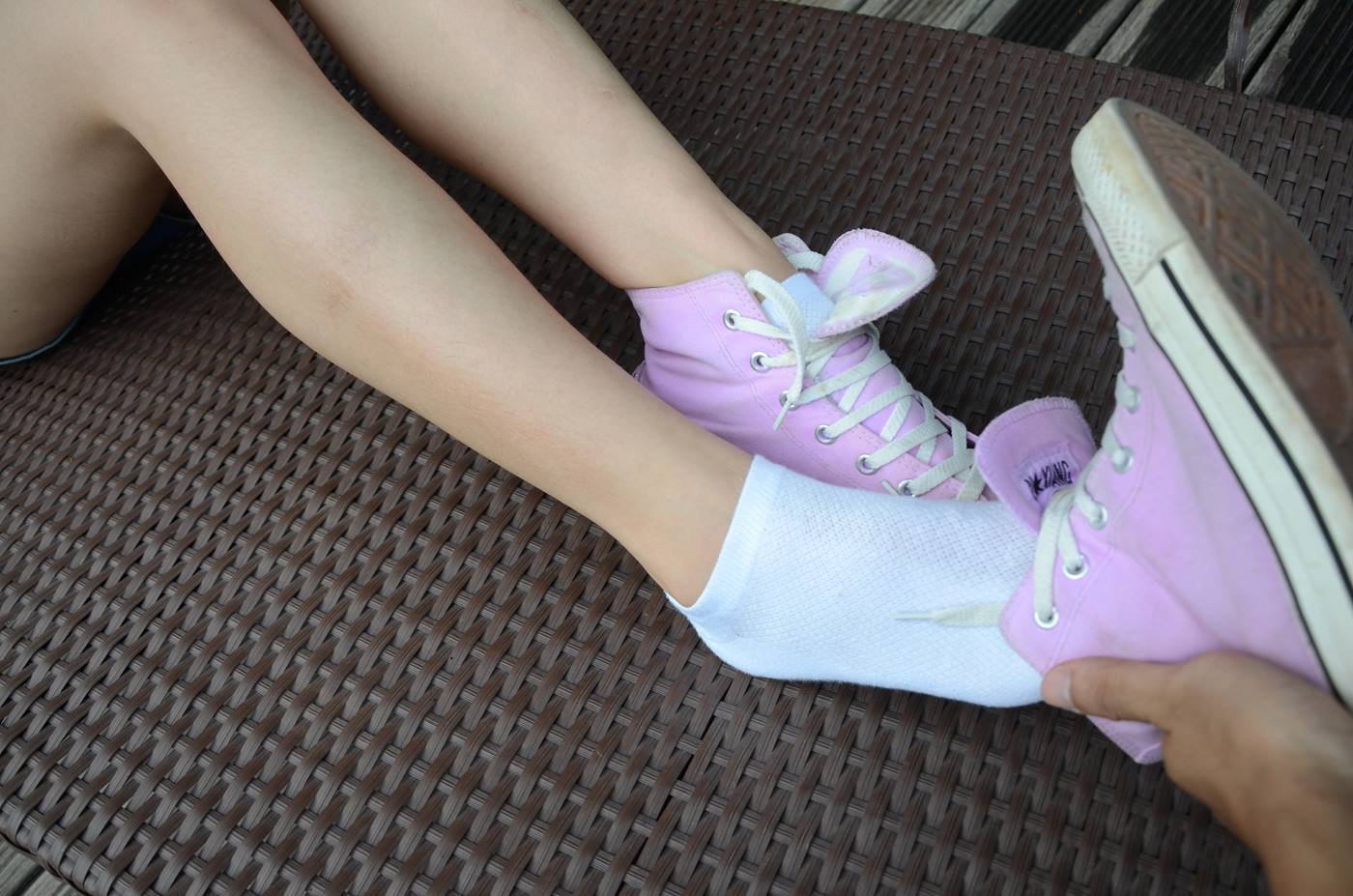 [战前女神] 美腿镁足精品摄影套图 120 [160P/192MB]