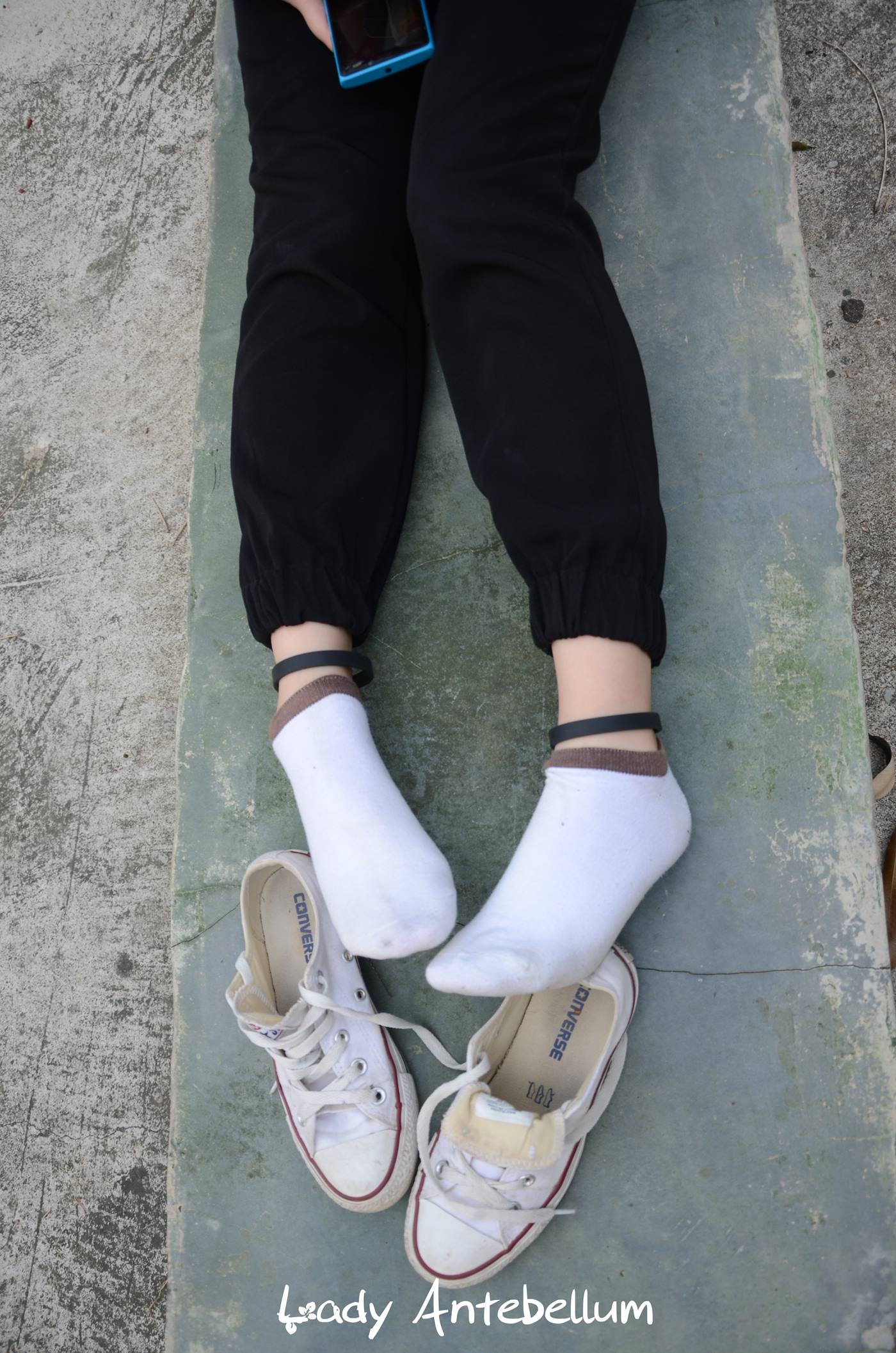 [战前女神] 美腿镁足精品摄影套图 125 [89P/187MB]