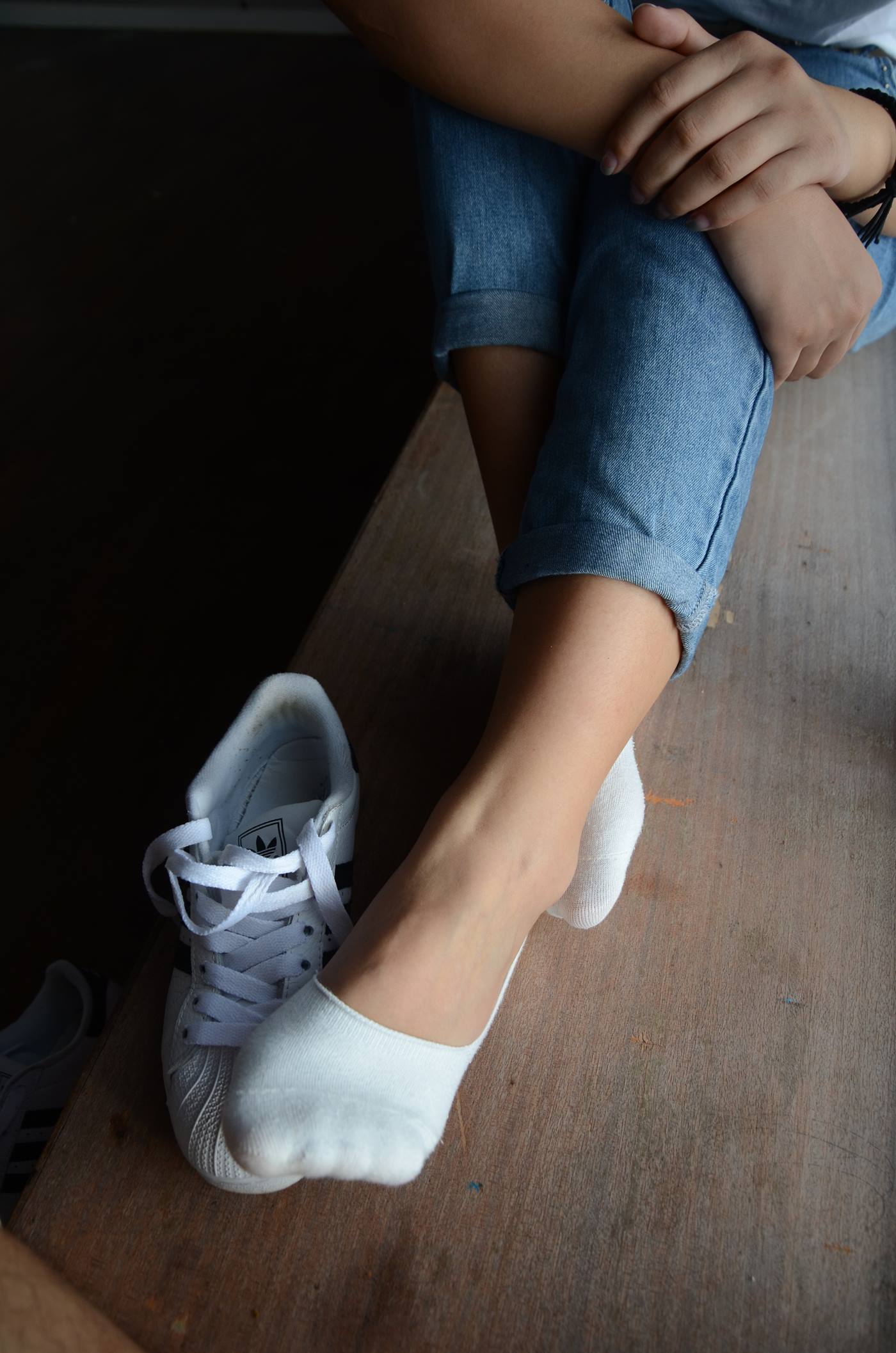 [战前女神] 美腿镁足精品摄影套图 123 [102P/190MB]