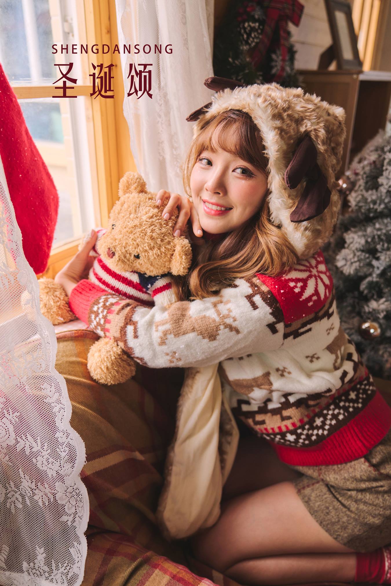[YITUU艺图语] 2022.04.21 圣诞颂 _丹丹丹婷_ [25P/427MB]